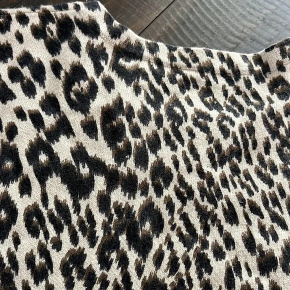 Le Superbe Cashmere -Frances Crop Sweater Top - Picture 11 of 12